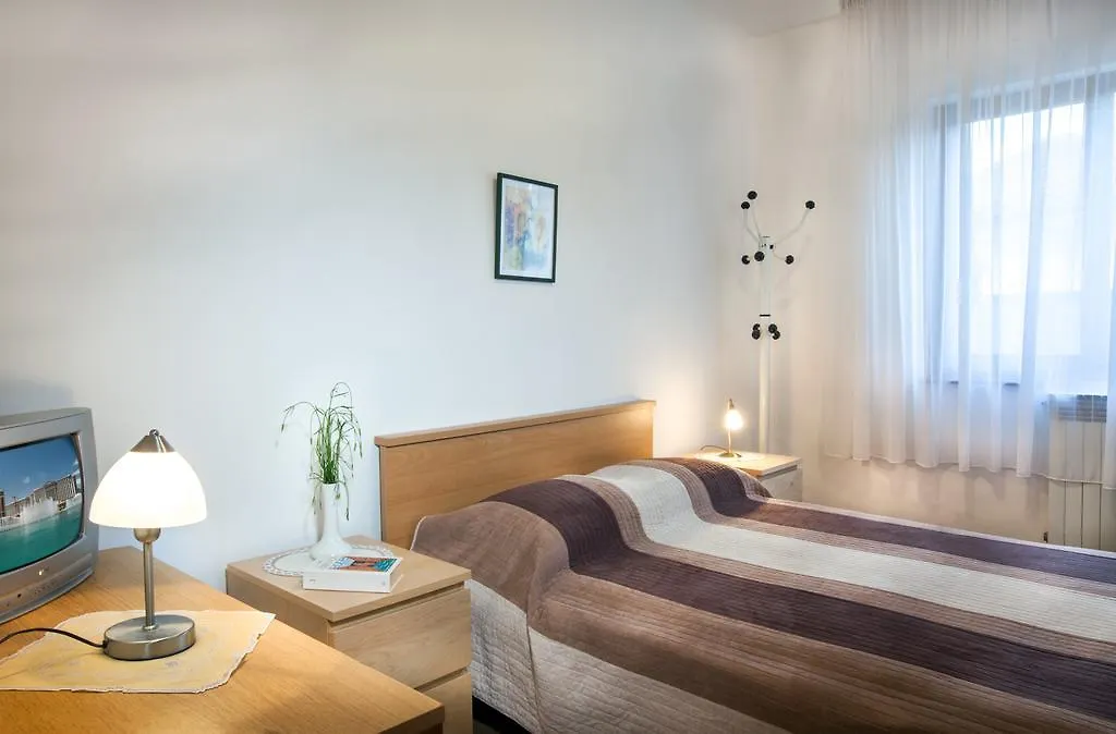 Affittacamere B&B Moderno Fažana