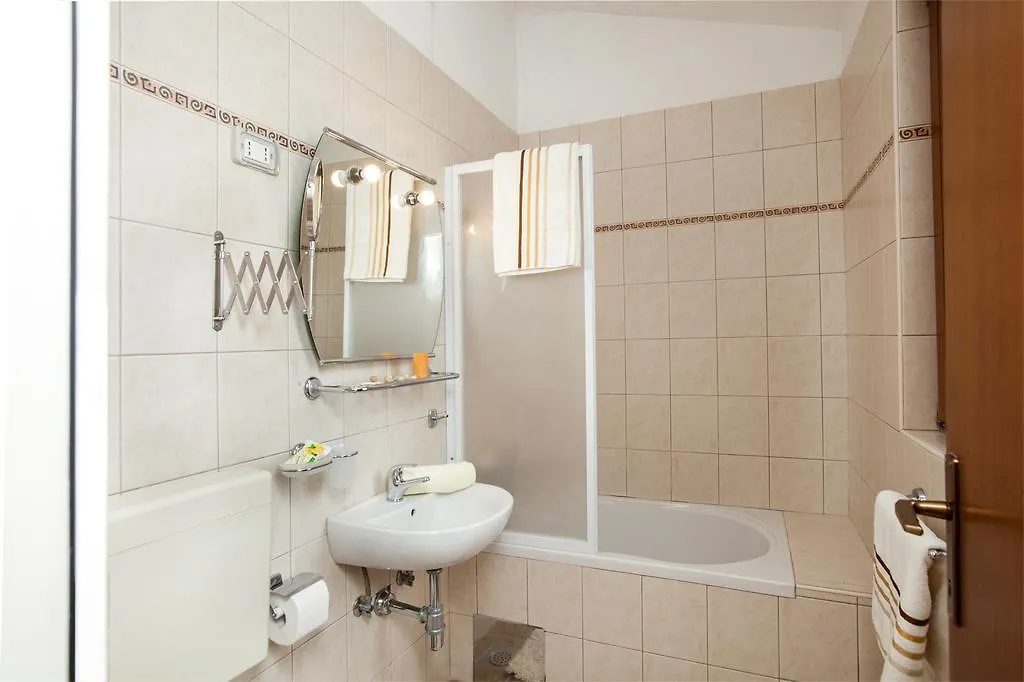 Affittacamere B&B Moderno Fažana